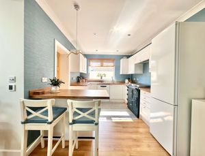 Photo 17- click for photo gallery